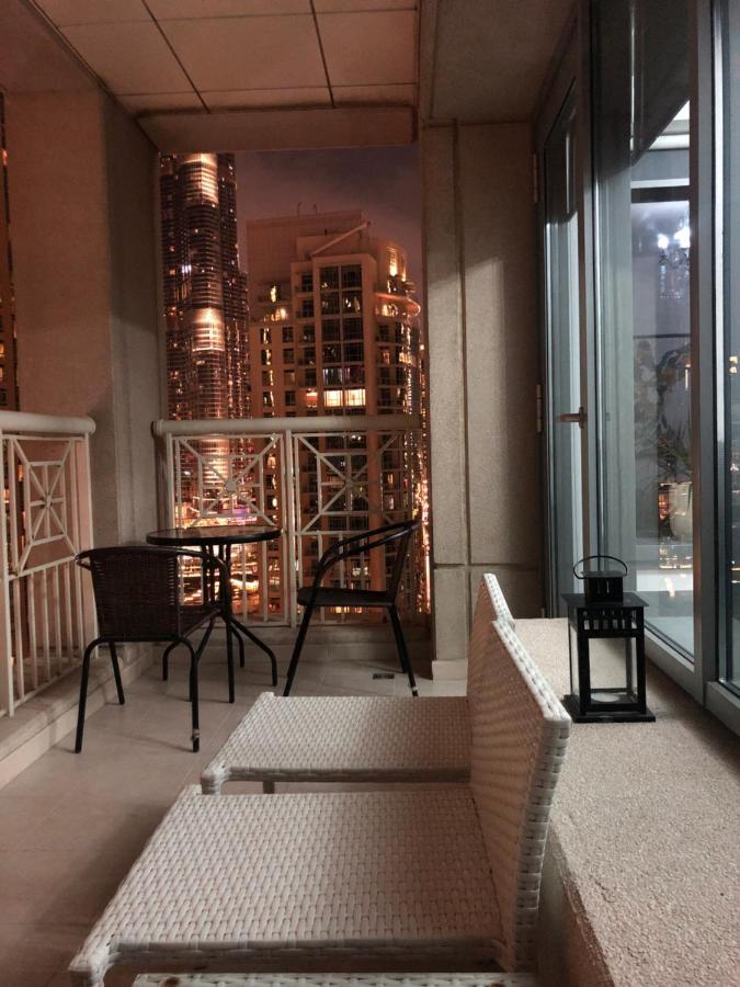 Downtown Boulevard One Bedroom Apt In 29 Blvd غرفة وصالة Burj & Fountain View Master Bedroom Plus 2 Single Beds In Living Room Dubái Exterior foto